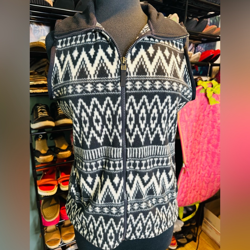 Chaps Black and White Aztec Patterned Vest Size Petite Medium